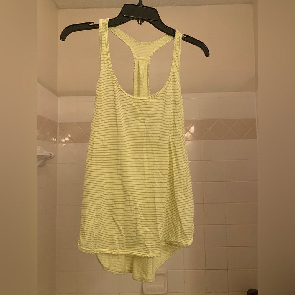 lululemon 105 F Singlet Yellow Size 8
